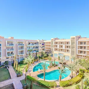 Royal Deluxe Silver - Marrakech, Luxe Pool View Appartement